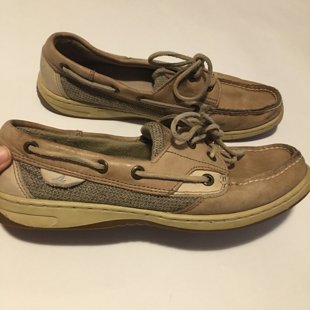 Tan Sperry Top-Sider shoes